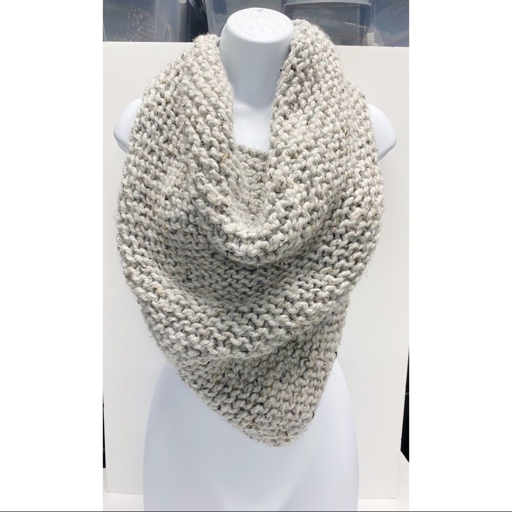 Hand Knit Gray Scarf